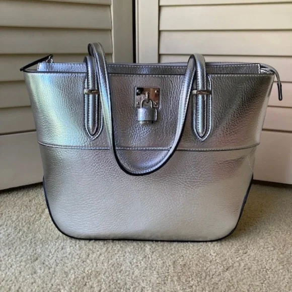 Nine West faux Leather Silver Satchel 🆕 - Picture 15 of 15